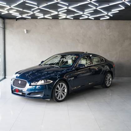 JAGUAR XF 3.0 PORTFOLIO V6 SUPERCHARGED GASOLINA 4P AUTOMÁTICO